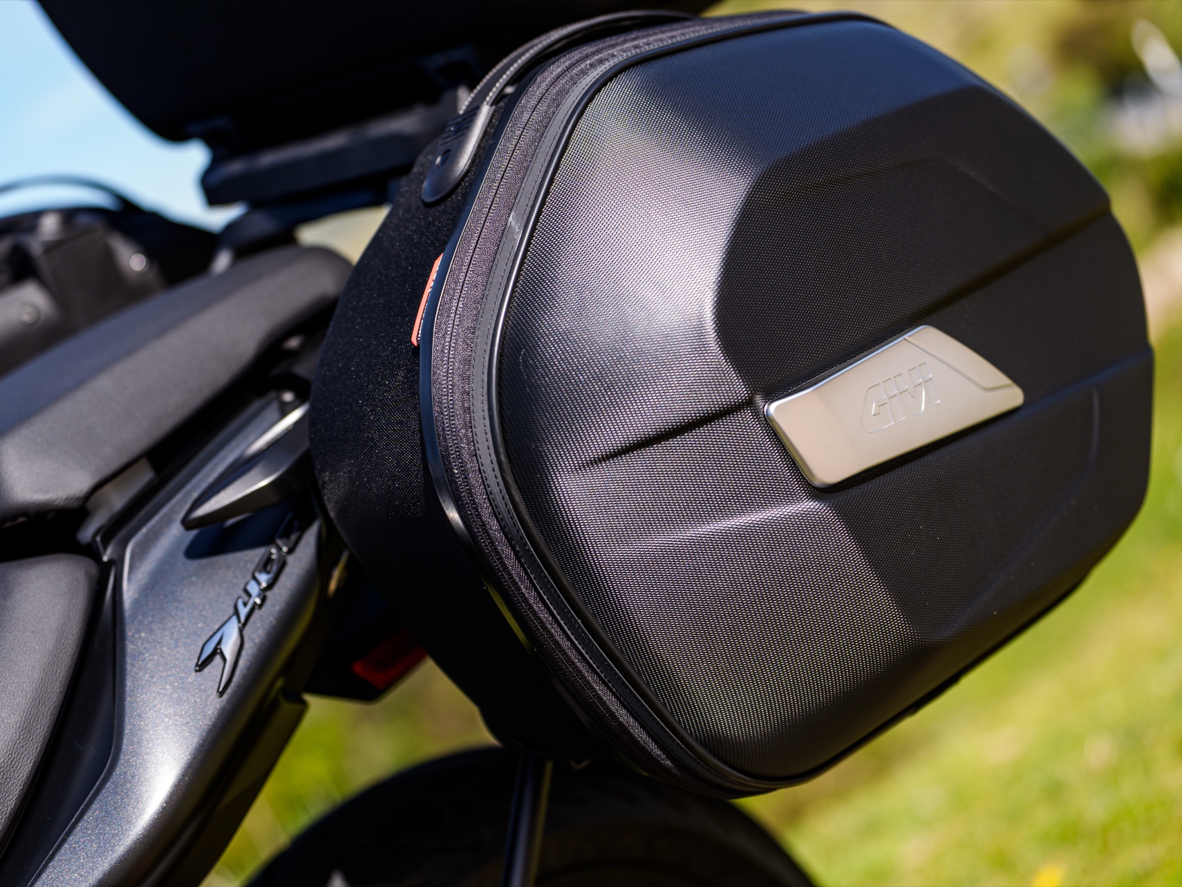 Insignia metálica GIVI